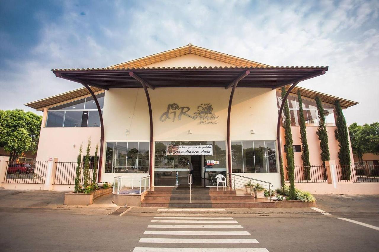 Hotel Diroma Fiori - Parque Aquatico E Muitas Piscinas Caldas Novas Luaran gambar